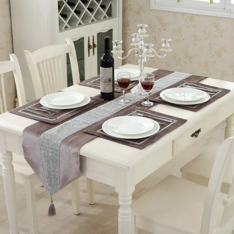 7 Pieces Table Runner